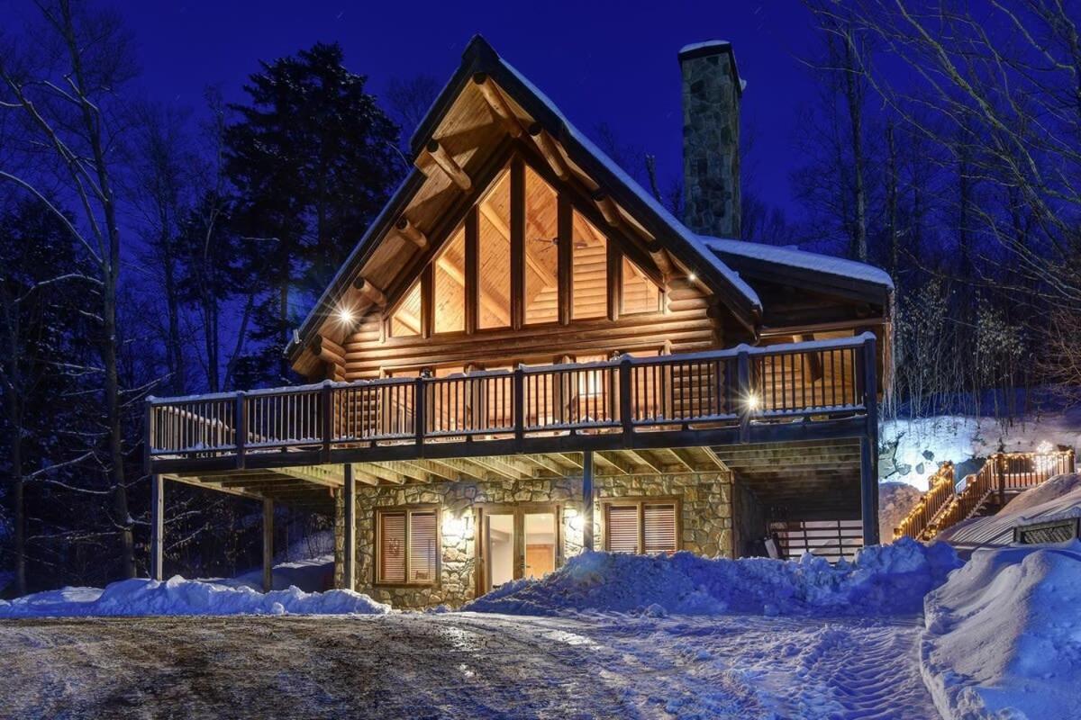 Chic Familiale, Relaxant Avec Spa En Montagnes Labelle Exterior photo
